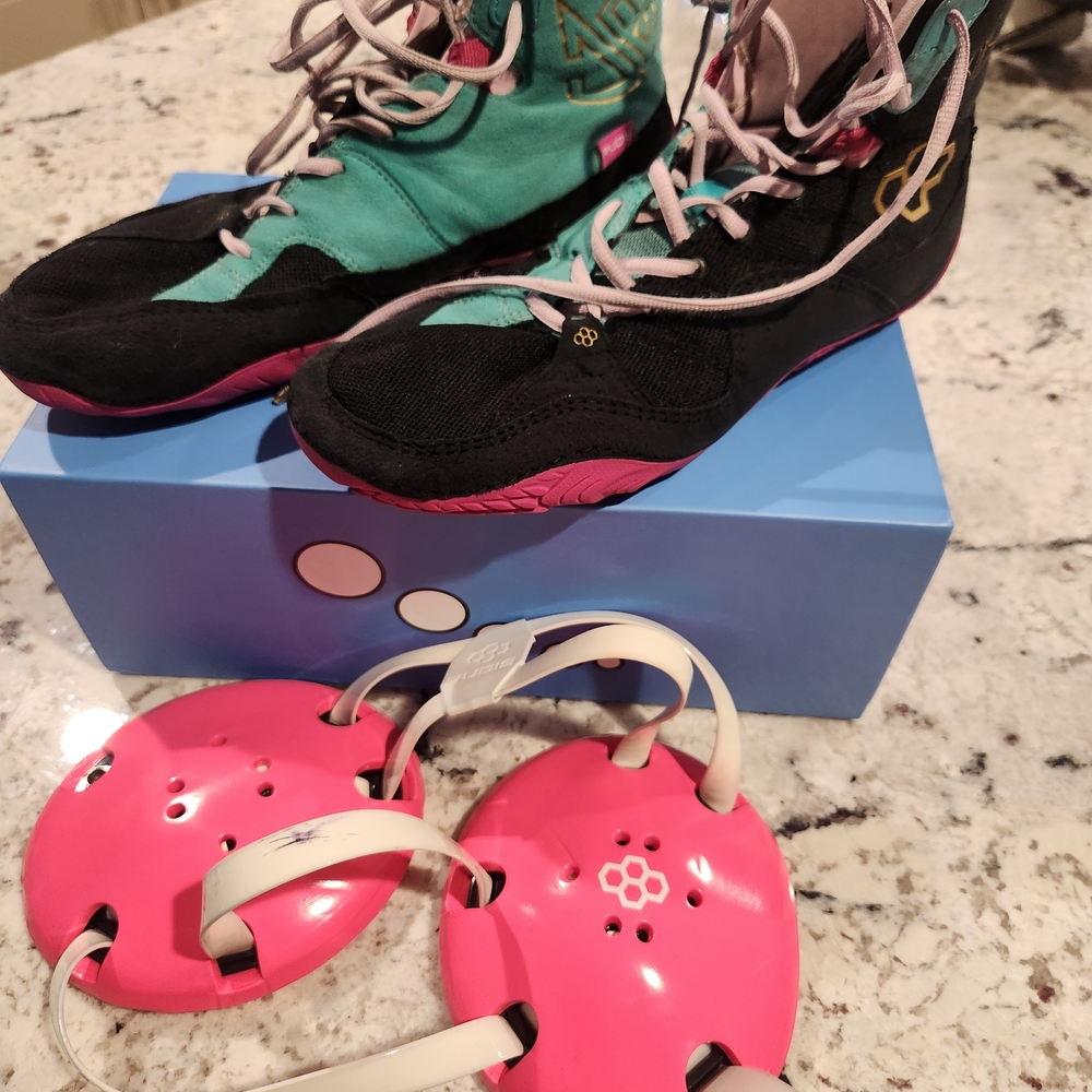 Adult Wrestling Shoes in Black and Pink & Wrestling Head Gear